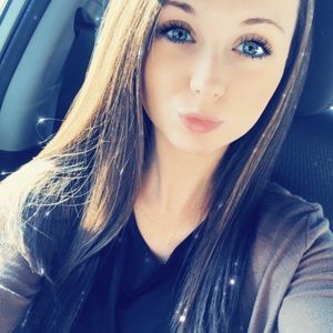 Meet your Posher, Kerri